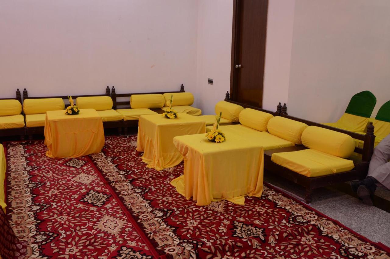 Arsh Residency Hotel Лакнау Екстериор снимка